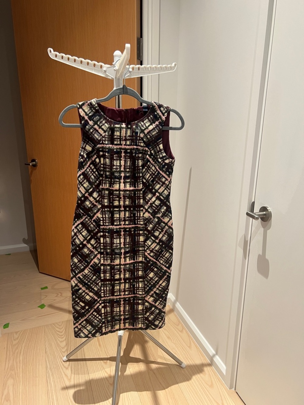 Sleeveless Plaid Sheath Dress in Burgundy and Cream